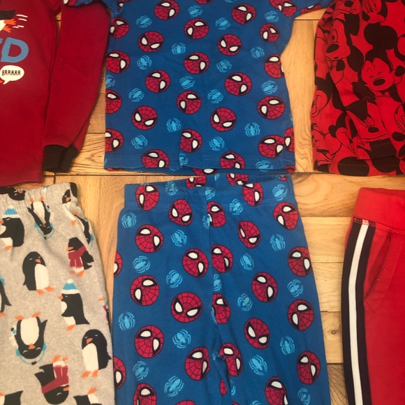 Boys Clothes. Gap, charter, Marvel. - Picture 3 of 8